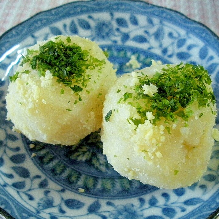 じゃがボールの粉チーズ青のりまぶし